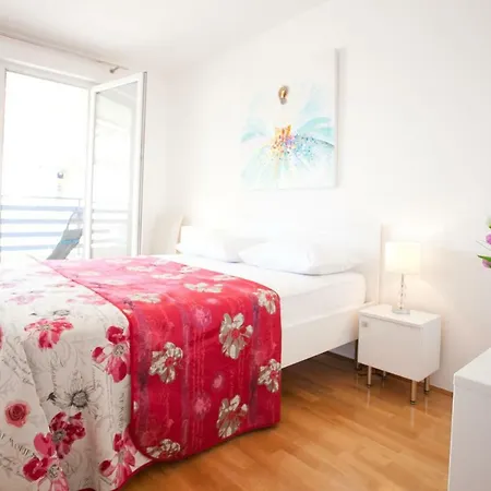 Luxury Front With Seaside View And Free Parking *