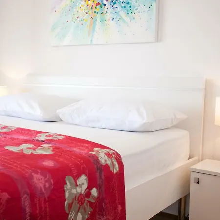 Luxury Front With Seaside View And Free Parking Appartamento