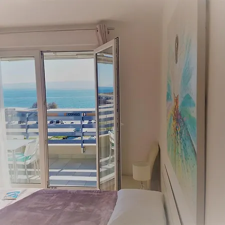 شقة Luxury Front With Seaside View And Free Parking