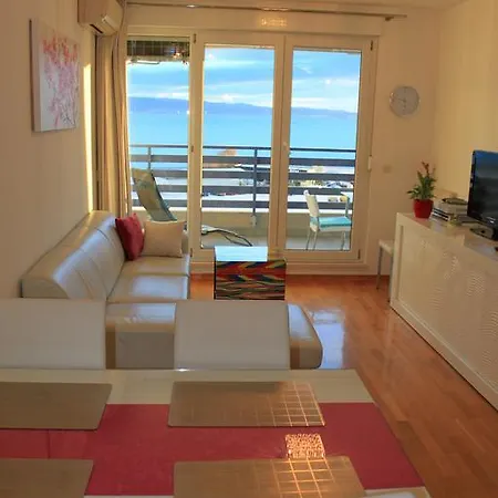 Apartment Luxury Front With Seaside View And Free Parking Split
